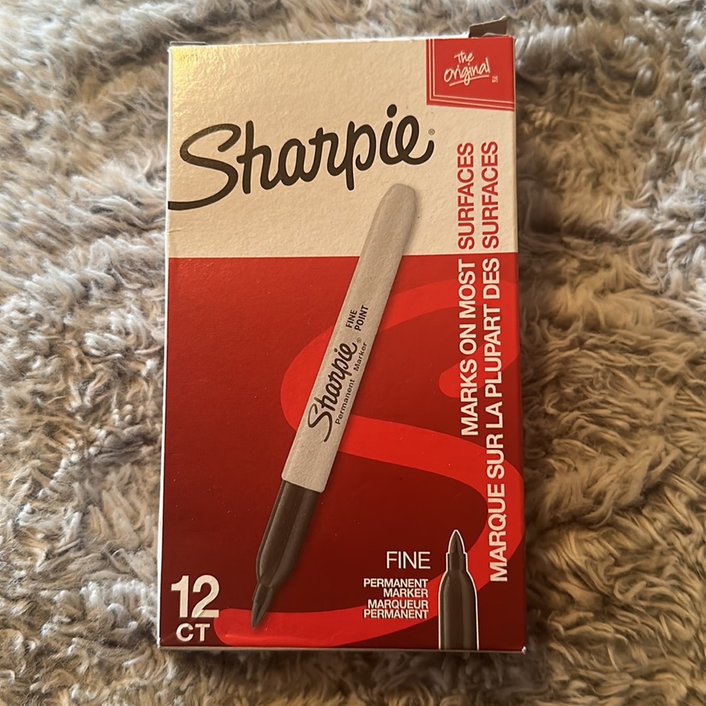 Sharpie bundle - Picture 8 of 9